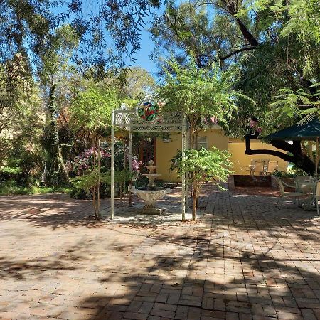 Avondrust Guest House Graaff-Reinet Eksteriør bilde