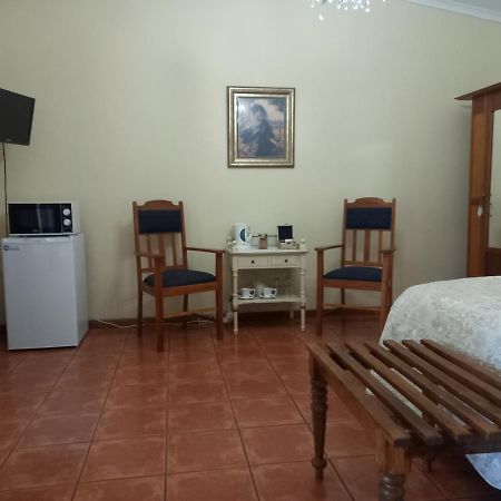 Avondrust Guest House Graaff-Reinet Eksteriør bilde